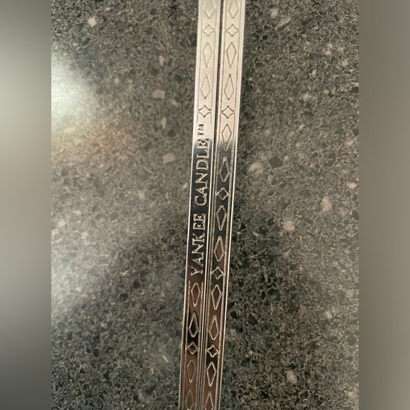 Yankee Candle Perfect Wick Trimmer - Picture 4 of 6